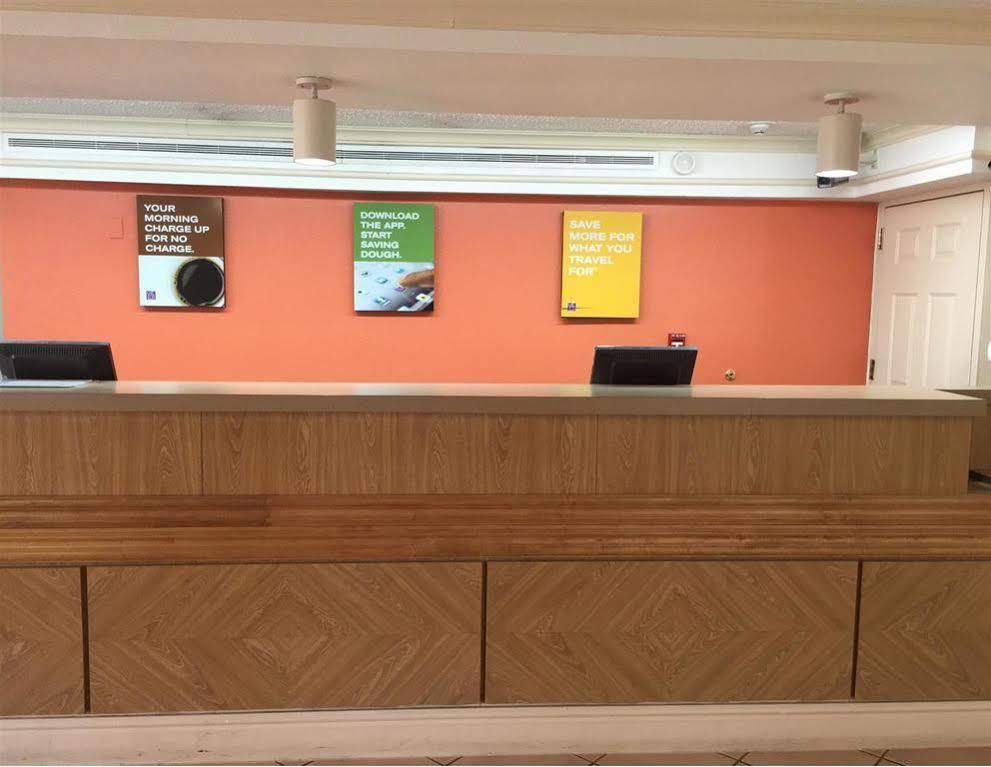 Econo Lodge Del City Екстер'єр фото